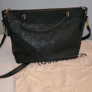 Louis Vuitton Monogram Noir Black Handbag Crossbody Leather